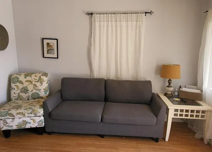 Unit 5 - At Roosevelt Row Modern 2br 2ba